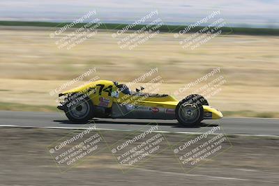 media/Jun-01-2024-CalClub SCCA (Sat) [[0aa0dc4a91]]/Group 4/Race/